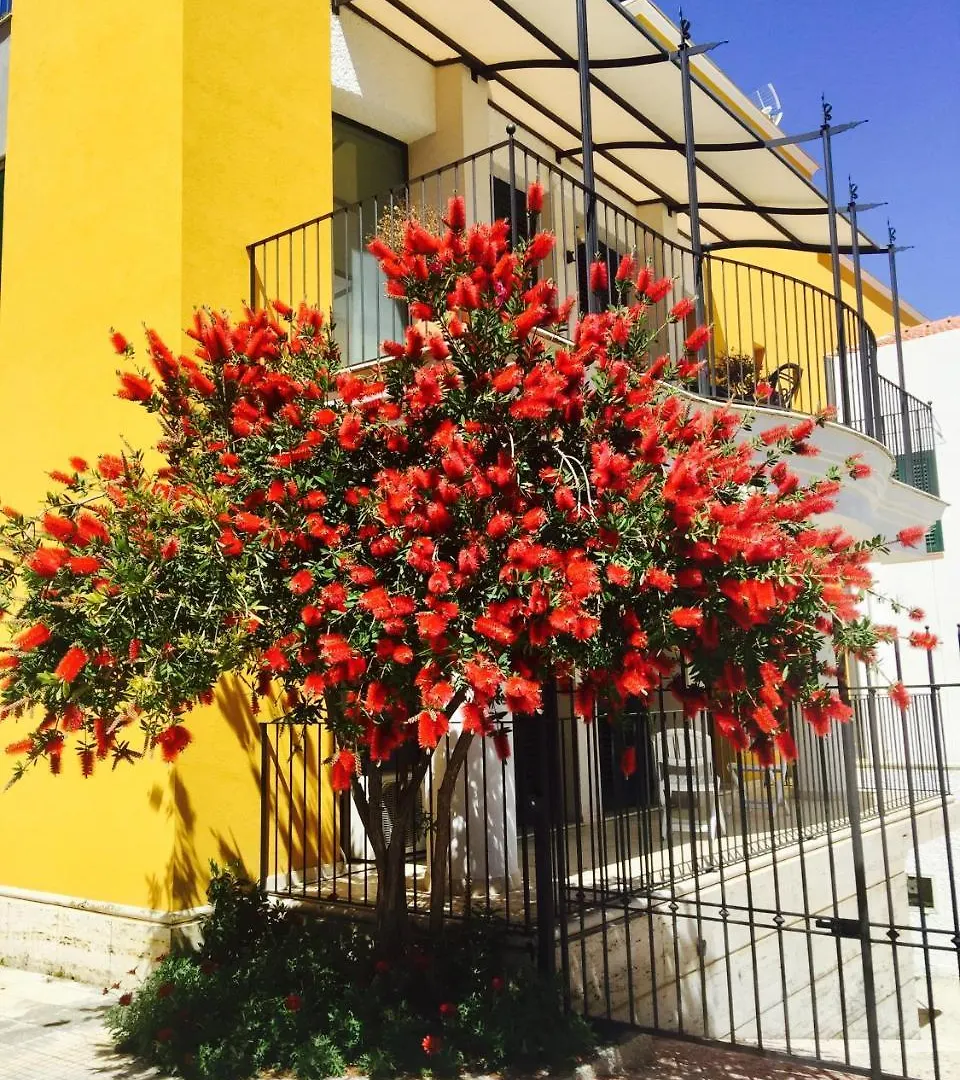 B&B Bel Orizzonte Villafranca Tirrena 0*,  Italy